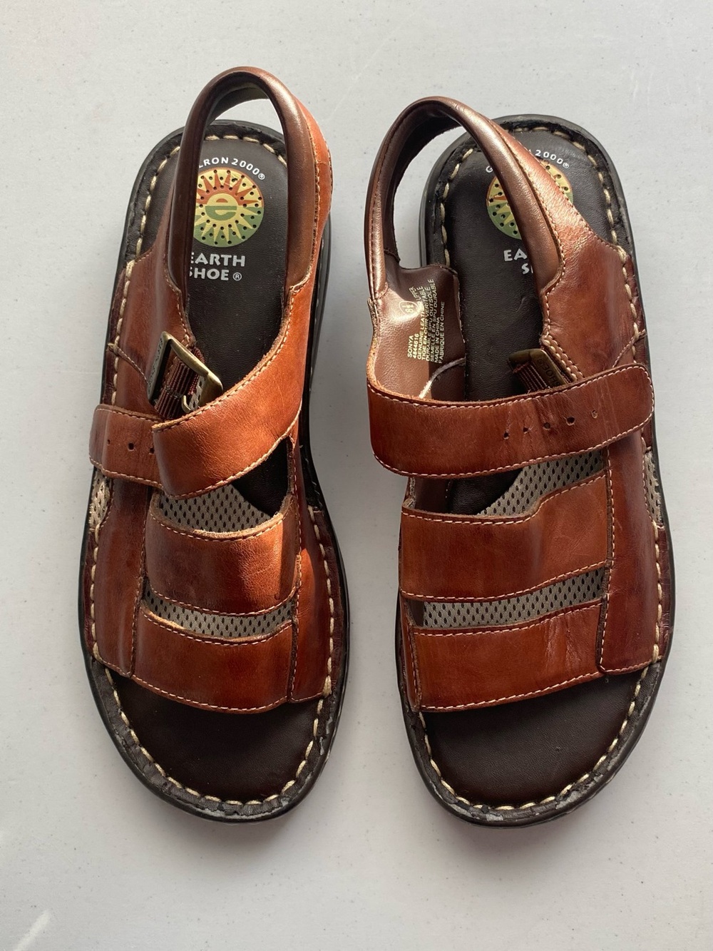 Earth Shoe Sonya Women's Brown Leather Strap Fisherman Sandals